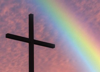 Les Jours saints et Pâques avec le cardinal Lacroix sur ecdq.tv