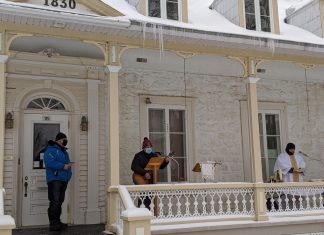 Quelques initiatives de célébrations extérieures