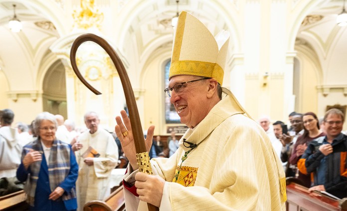 Vitrine_Mgr-Tailleur