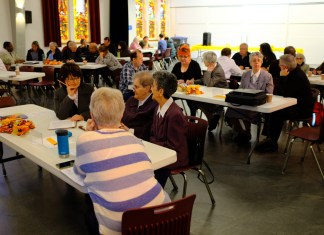 Pratico-pratique, dans le diocèse, on s’entraîne à la synodalité !