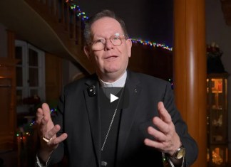 Le cardinal Lacroix vous souhaite joyeux Noël