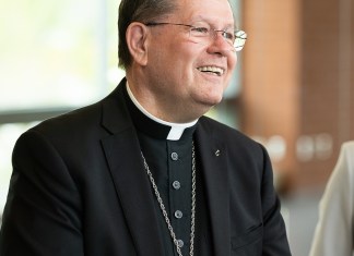 15 bougies pour notre archevêque!